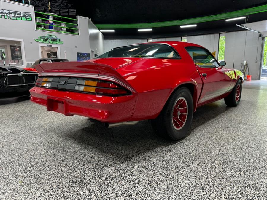 Chevrolet-Camaro-1980-2-Door-Coupe-2