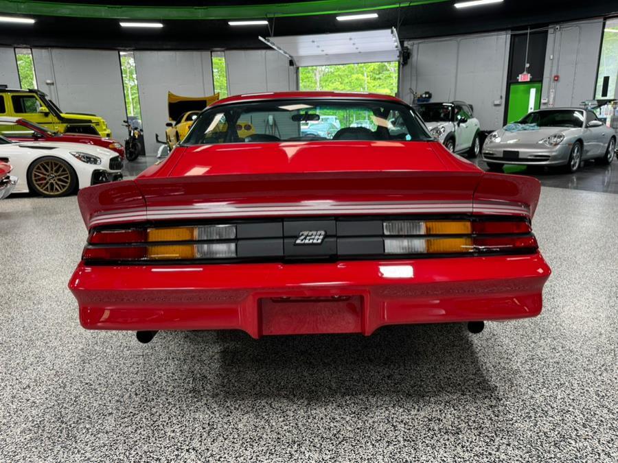 Chevrolet-Camaro-1980-2-Door-Coupe-3