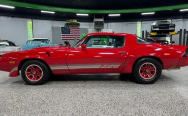 Chevrolet-Camaro-1980-2-Door-Coupe-6