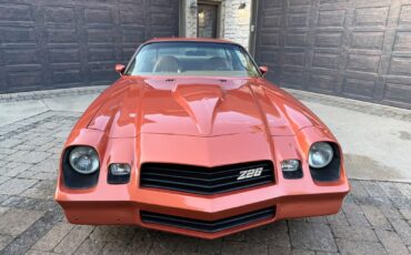 Chevrolet-Camaro-1980-Coupe-1