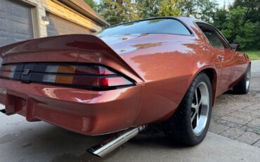 Chevrolet-Camaro-1980-Coupe-11