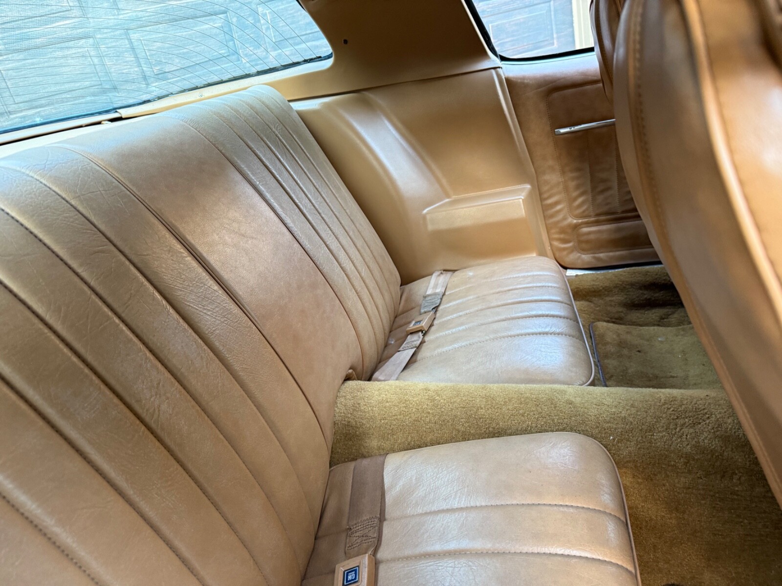 Chevrolet-Camaro-1980-Coupe-23