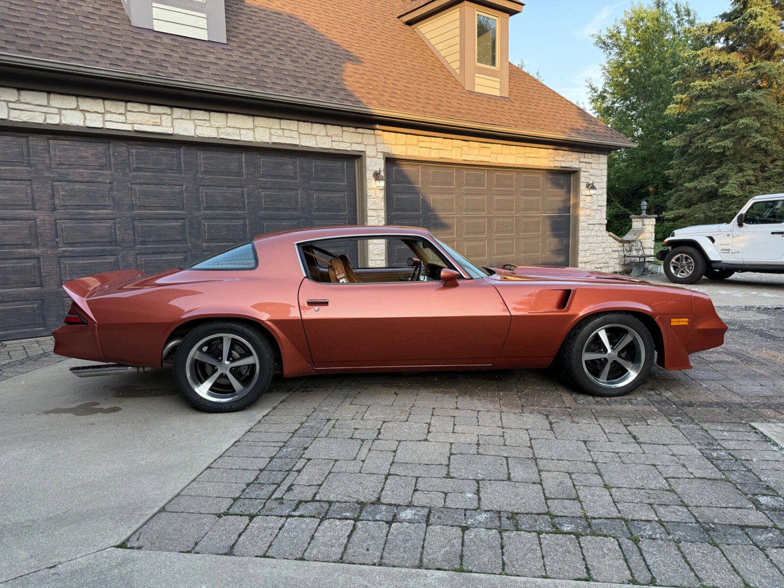 Chevrolet-Camaro-1980-Coupe-3
