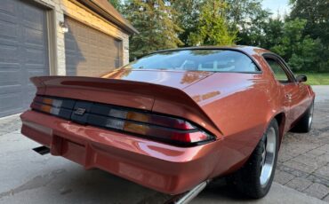 Chevrolet-Camaro-1980-Coupe-5