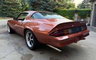Chevrolet-Camaro-1980-Coupe-7