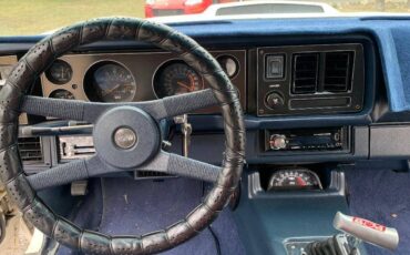 Chevrolet-Camaro-1980-white-16