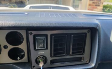 Chevrolet-Camaro-1981-26