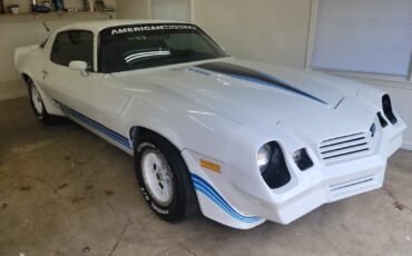 Chevrolet-Camaro-1981