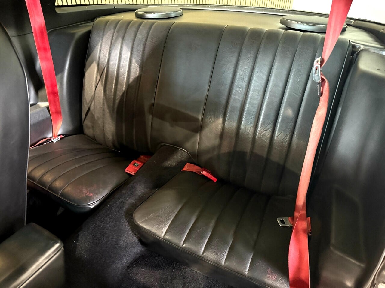 Chevrolet-Camaro-1981-American-Muscle-Car-27