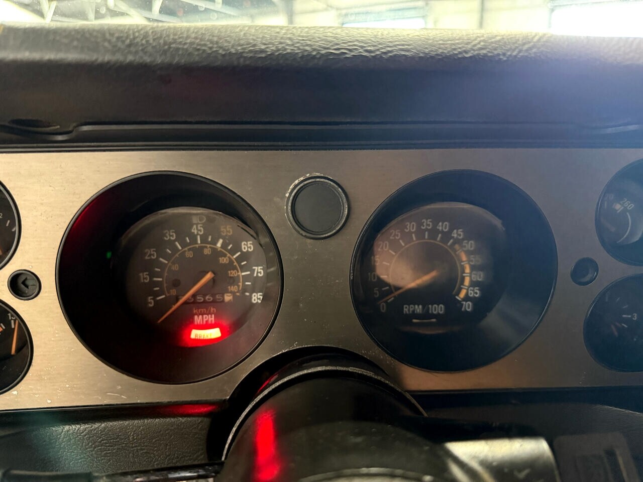 Chevrolet-Camaro-1981-American-Muscle-Car-28