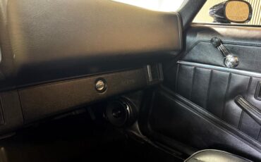 Chevrolet-Camaro-1981-American-Muscle-Car-30