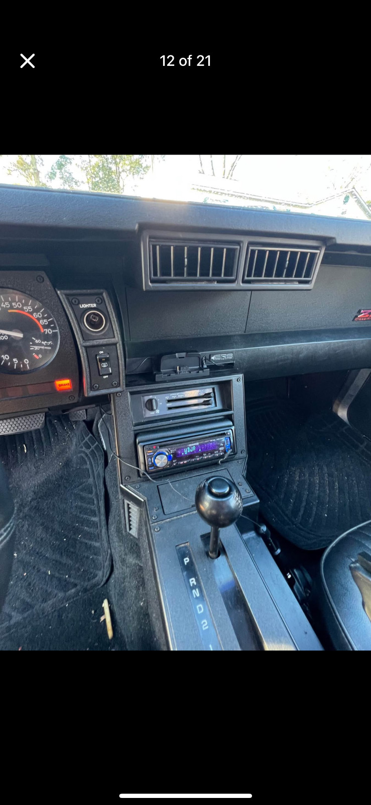 Chevrolet-Camaro-1982-Coupe-11