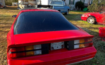 Chevrolet-Camaro-1982-Coupe-3