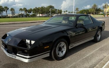 Chevrolet-Camaro-1983-1