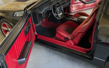 Chevrolet-Camaro-1985-22