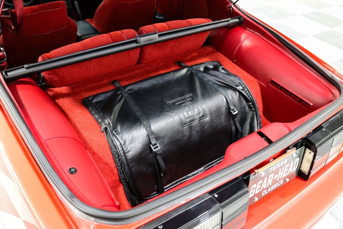 Chevrolet-Camaro-1985-Other-18