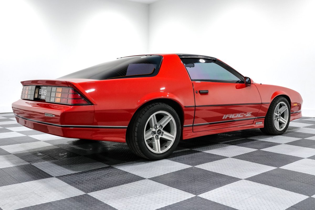 Chevrolet-Camaro-1985-Other-6