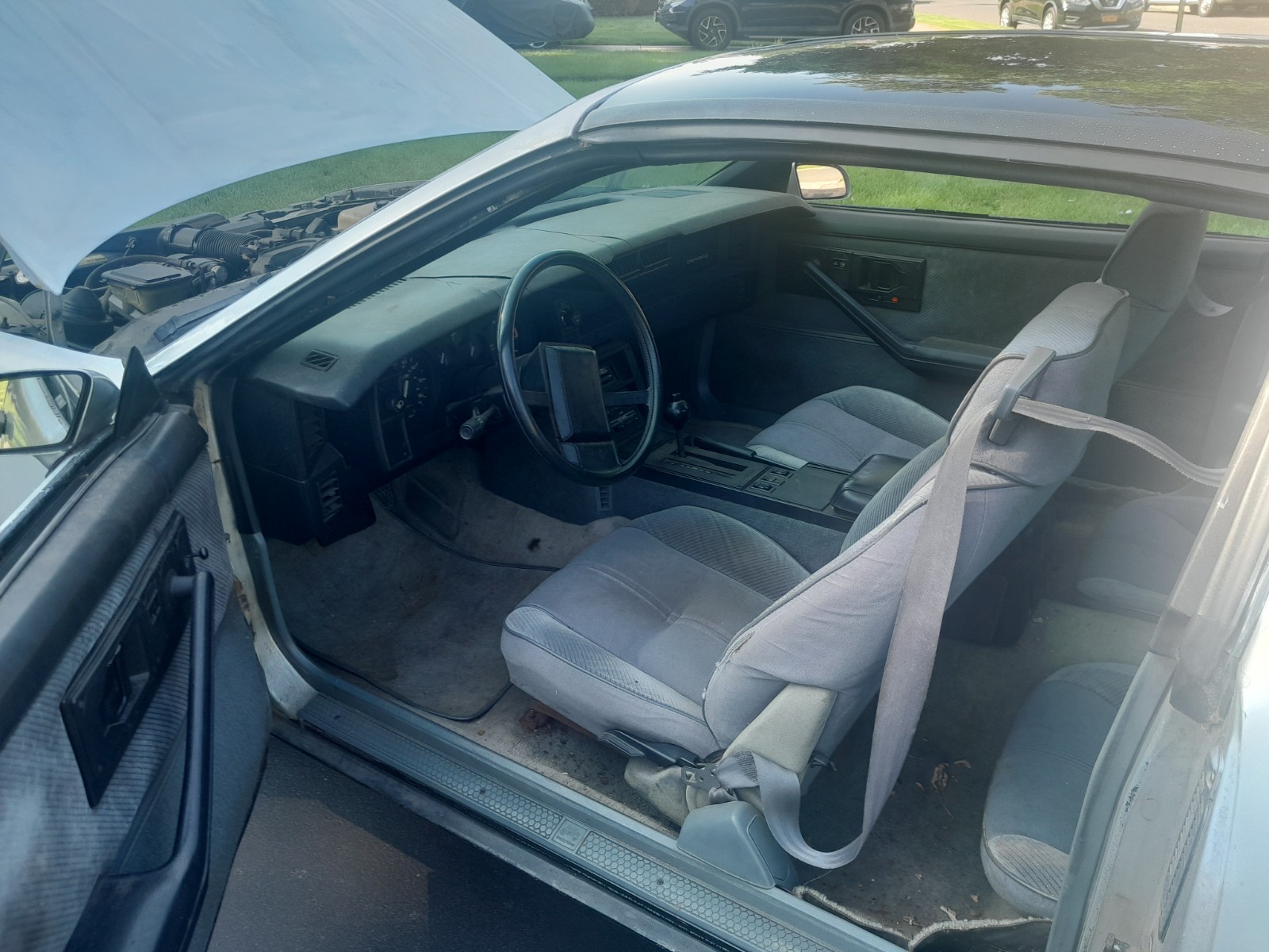 Chevrolet-Camaro-1986-2d-sd-6