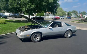Chevrolet-Camaro-1986-2d-sd-9