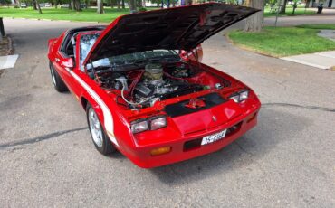 Chevrolet-Camaro-1986-Coupe-15