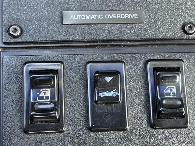 Chevrolet-Camaro-1987-2-Door-Hatchback-15