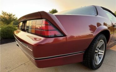 Chevrolet-Camaro-1987-2-Door-Hatchback-28
