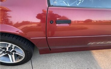 Chevrolet-Camaro-1987-2-Door-Hatchback-29