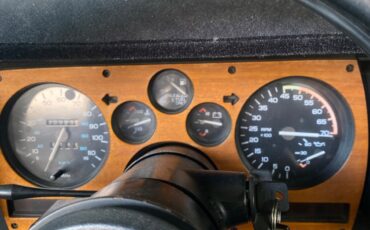 Chevrolet-Camaro-1988-Convertible-4