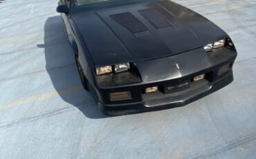 Chevrolet-Camaro-1988-Convertible-9