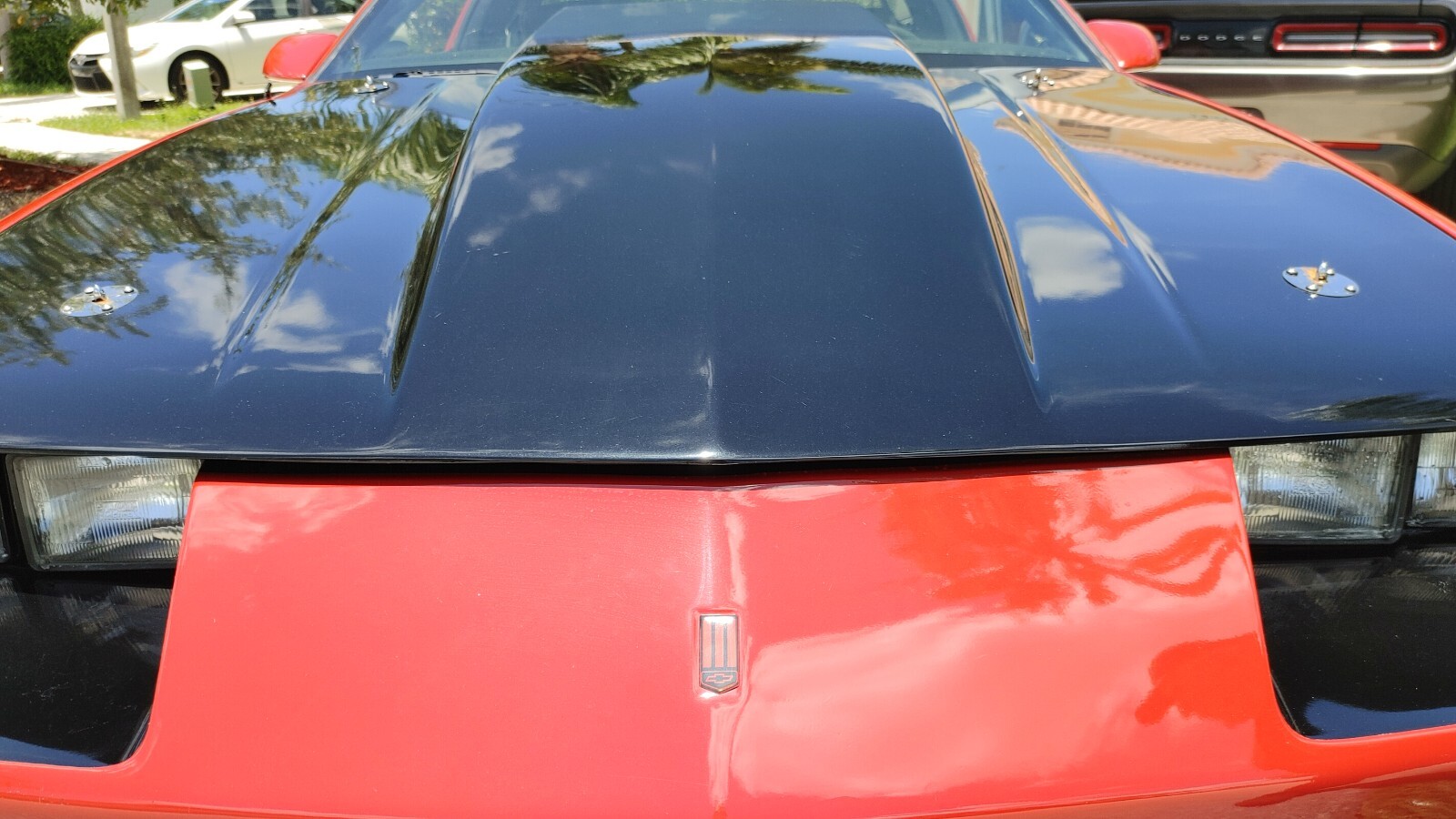Chevrolet-Camaro-1989-Coupe-1