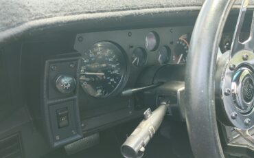 Chevrolet-Camaro-1989-Coupe-14
