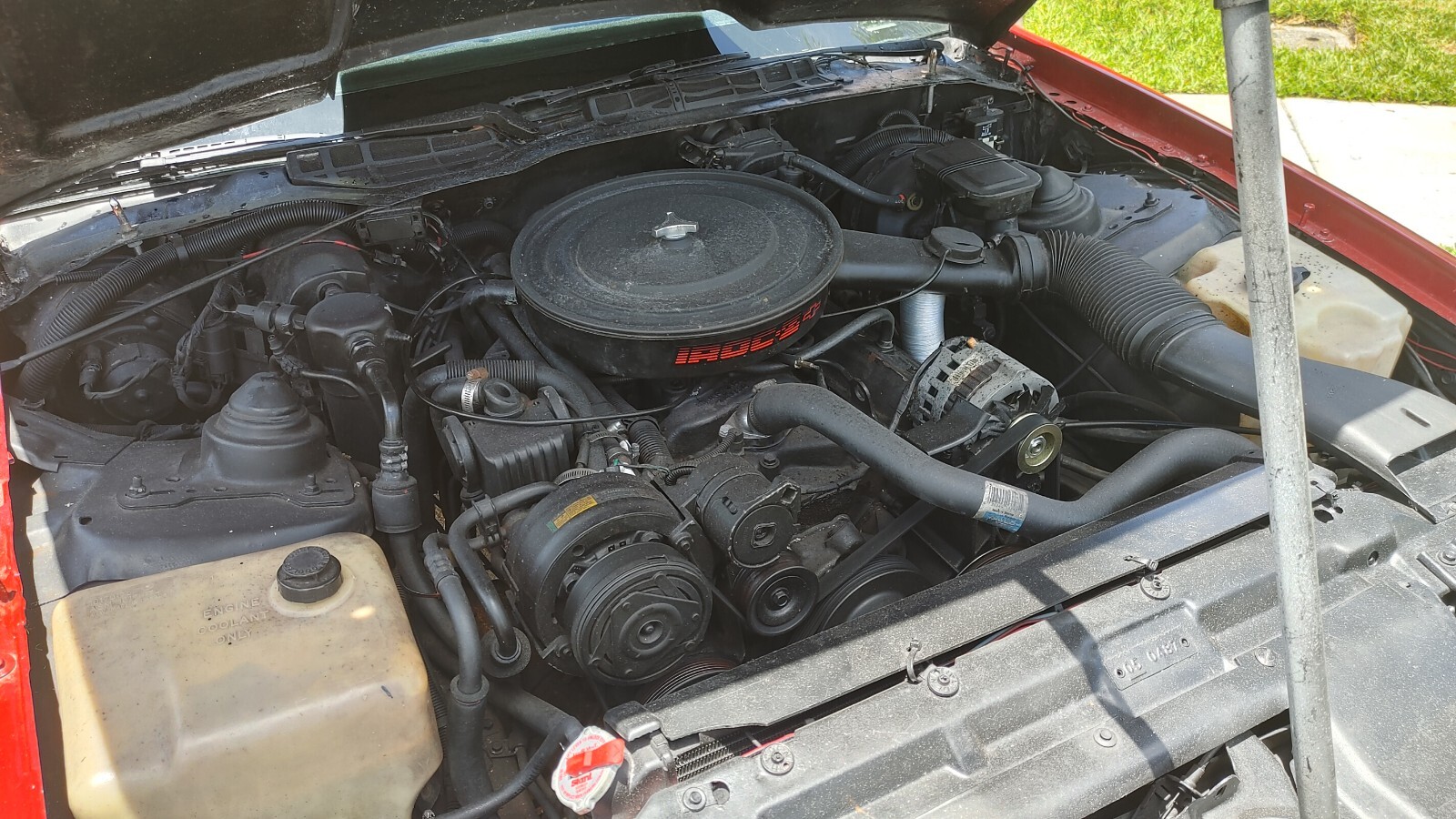 Chevrolet-Camaro-1989-Coupe-21