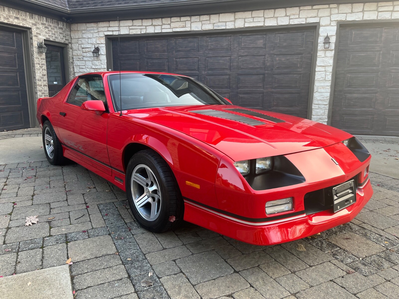 Chevrolet-Camaro-1989-Coupe-3