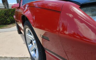Chevrolet-Camaro-1989-Coupe-4