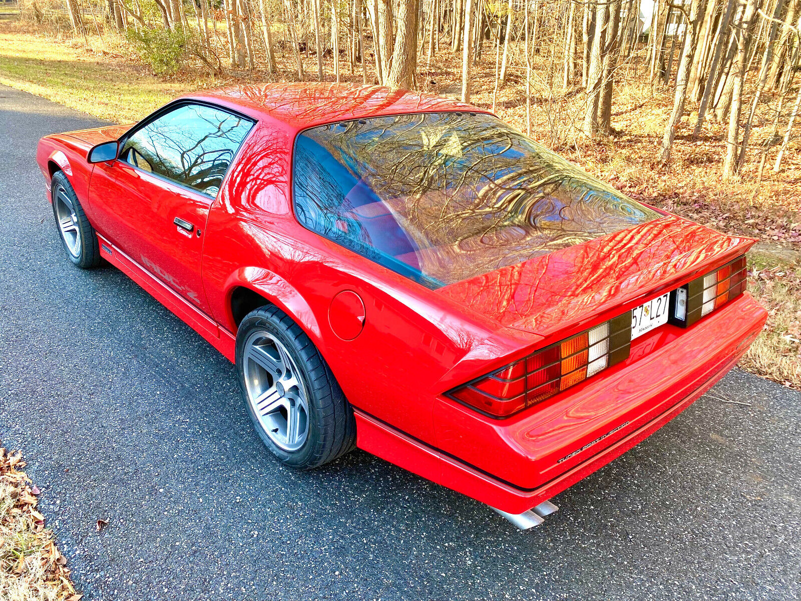 Chevrolet-Camaro-1989-Hatchback-11