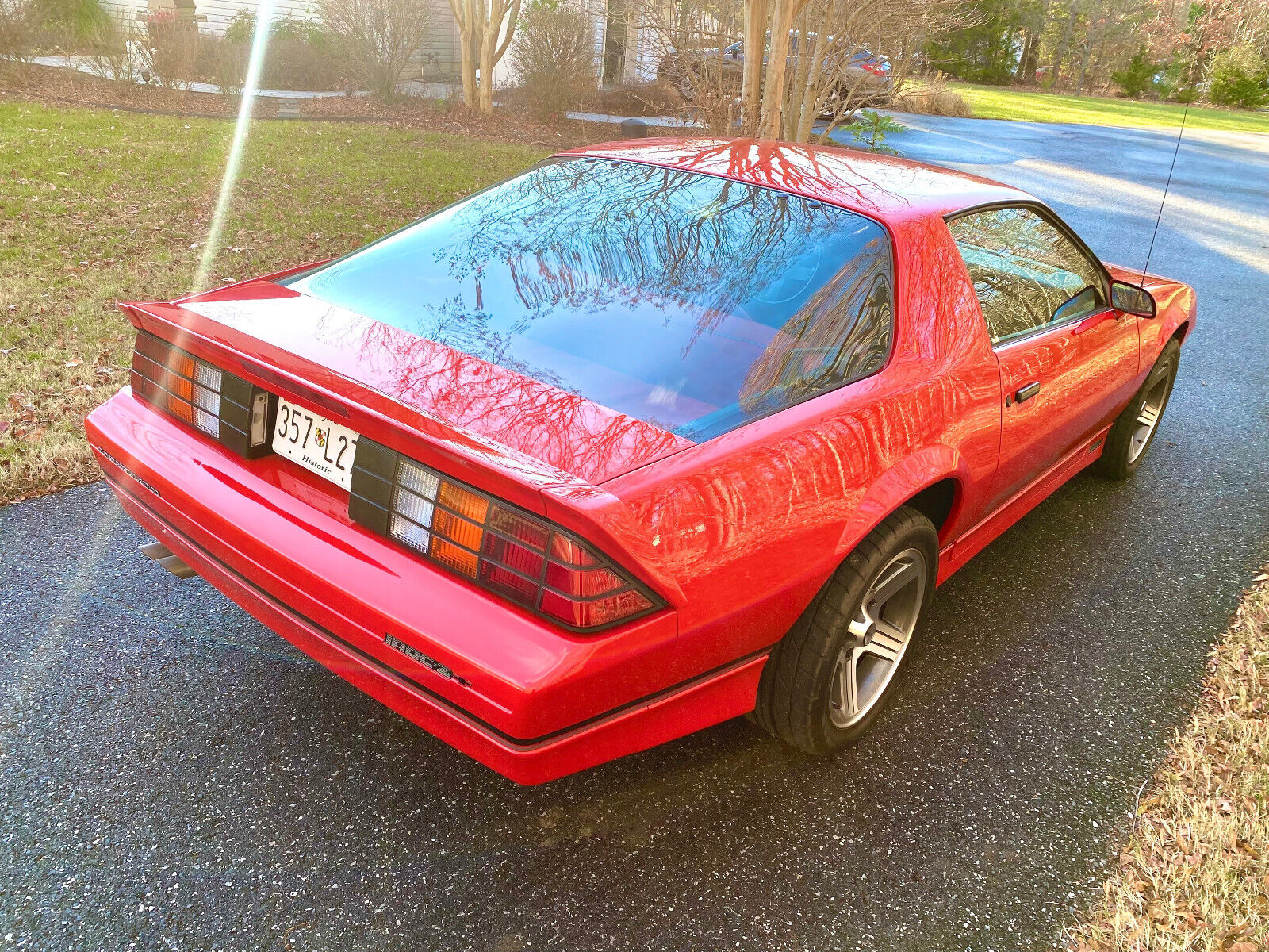 Chevrolet-Camaro-1989-Hatchback-12