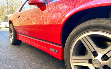Chevrolet-Camaro-1989-Hatchback-14