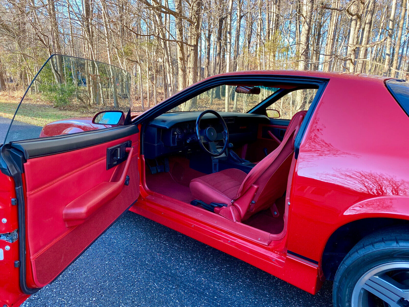 Chevrolet-Camaro-1989-Hatchback-16