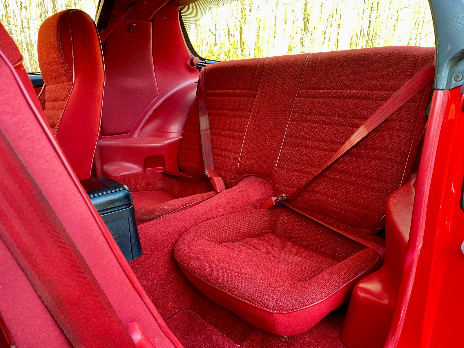Chevrolet-Camaro-1989-Hatchback-20