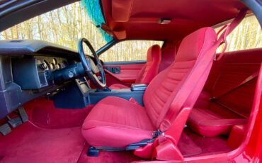 Chevrolet-Camaro-1989-Hatchback-21