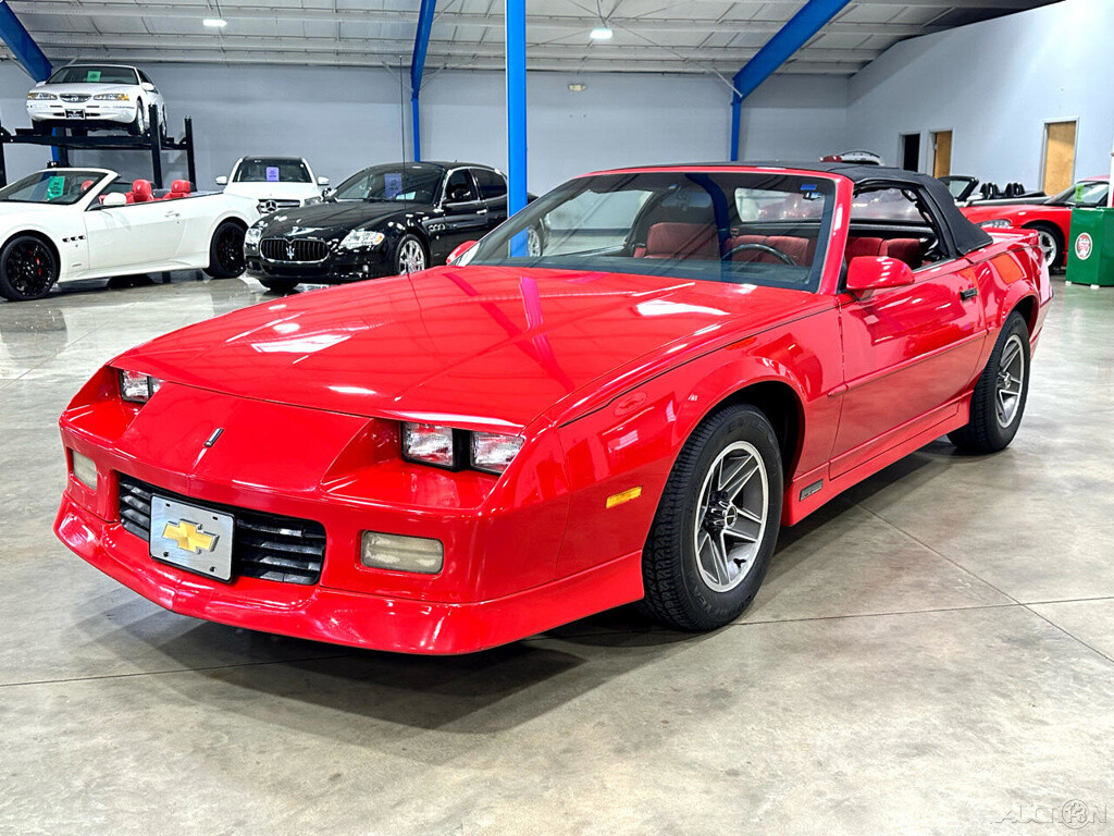 Chevrolet-Camaro-1990-Convertible-10