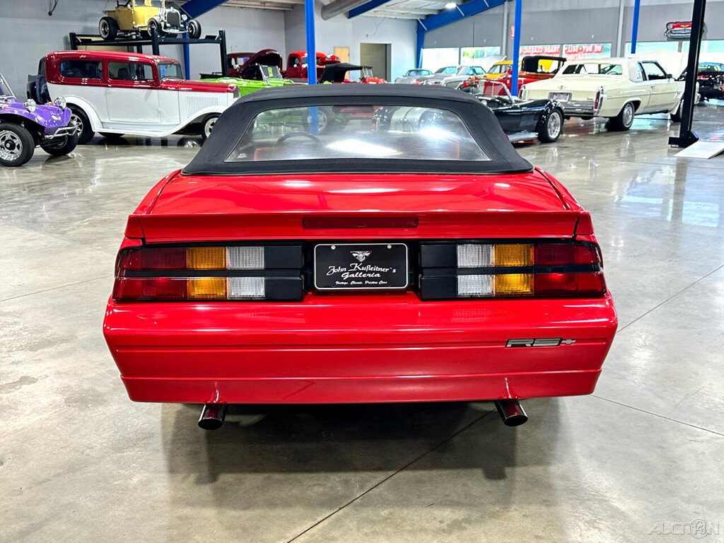 Chevrolet-Camaro-1990-Convertible-13