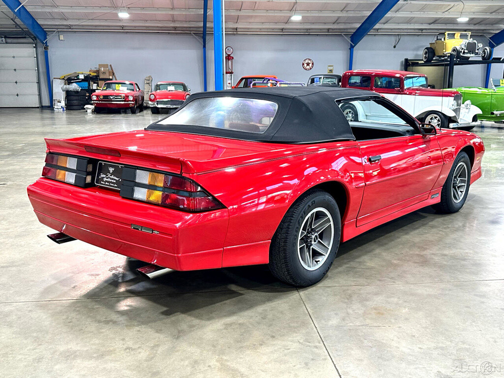 Chevrolet-Camaro-1990-Convertible-14