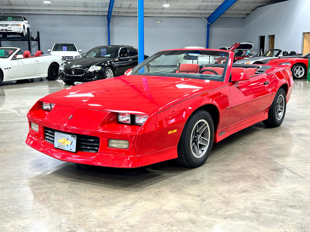 Chevrolet-Camaro-1990-Convertible-2
