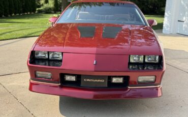 Chevrolet-Camaro-1990-Coupe-10