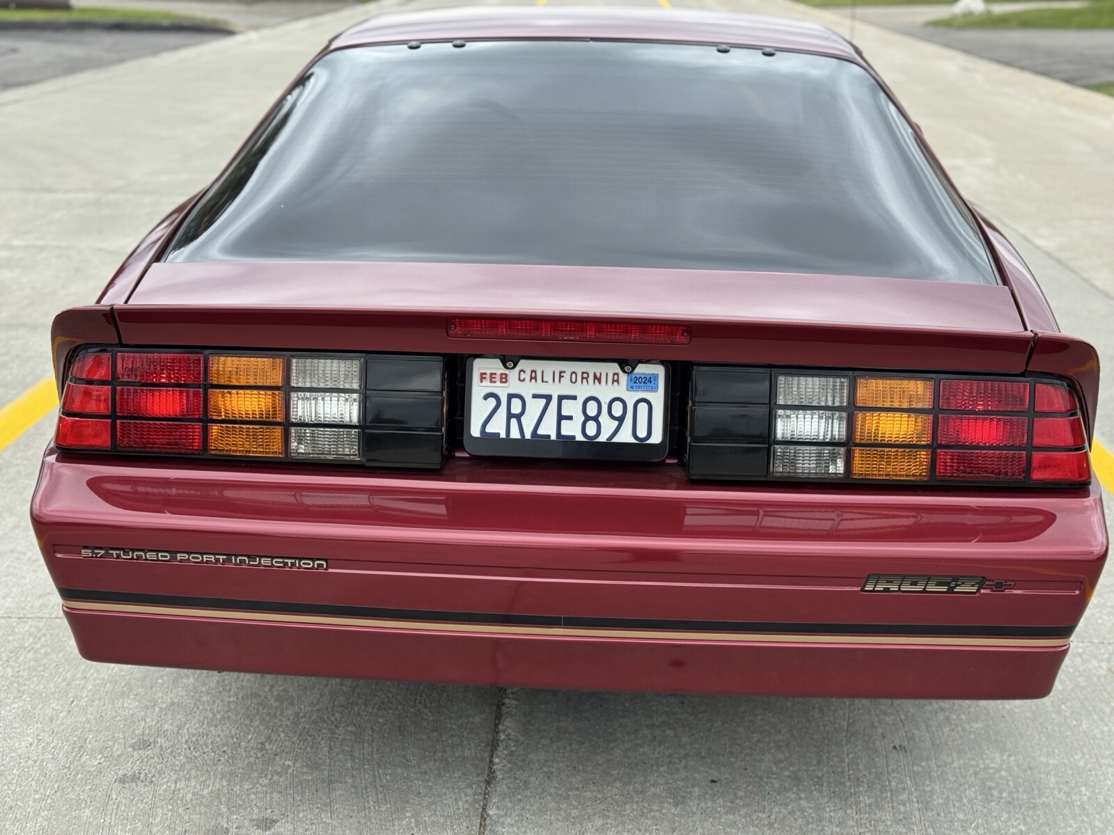 Chevrolet-Camaro-1990-Coupe-11