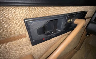 Chevrolet-Camaro-1990-Coupe-21