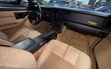 Chevrolet-Camaro-1990-Coupe-24