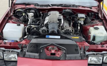 Chevrolet-Camaro-1990-Coupe-29