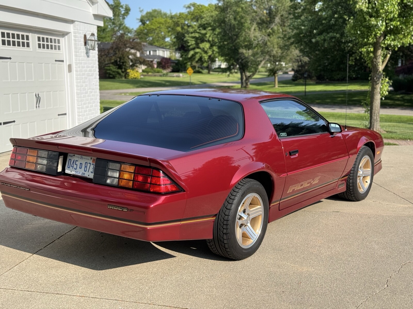 Chevrolet-Camaro-1990-Coupe-4